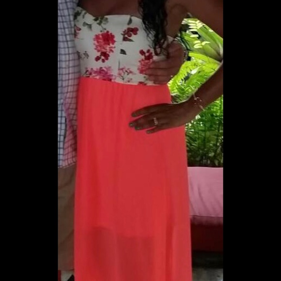 Maxi Dress - Picture 6 of 6